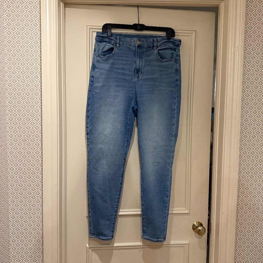 American Eagle Curvy Hi-Rise Jegging in size 14